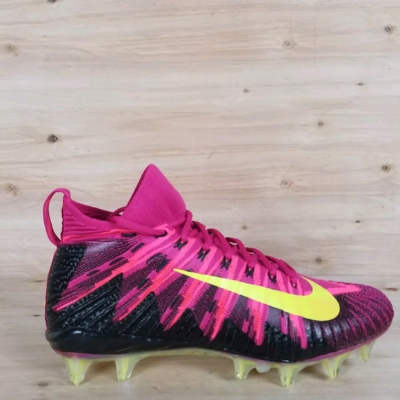 flyknit football cleats